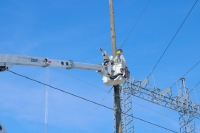 ETED TRABAJA EN REPARAR AVERÍA EN LÍNEA PIMENTEL-NAGUA